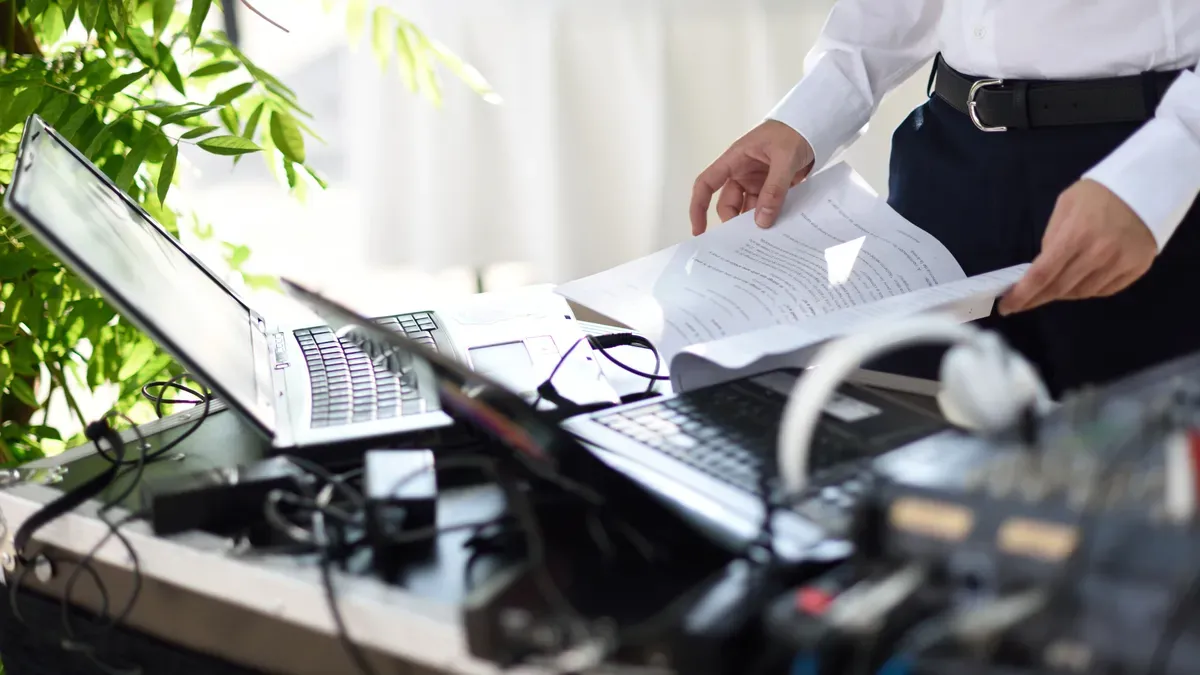 Descriptive text for the image