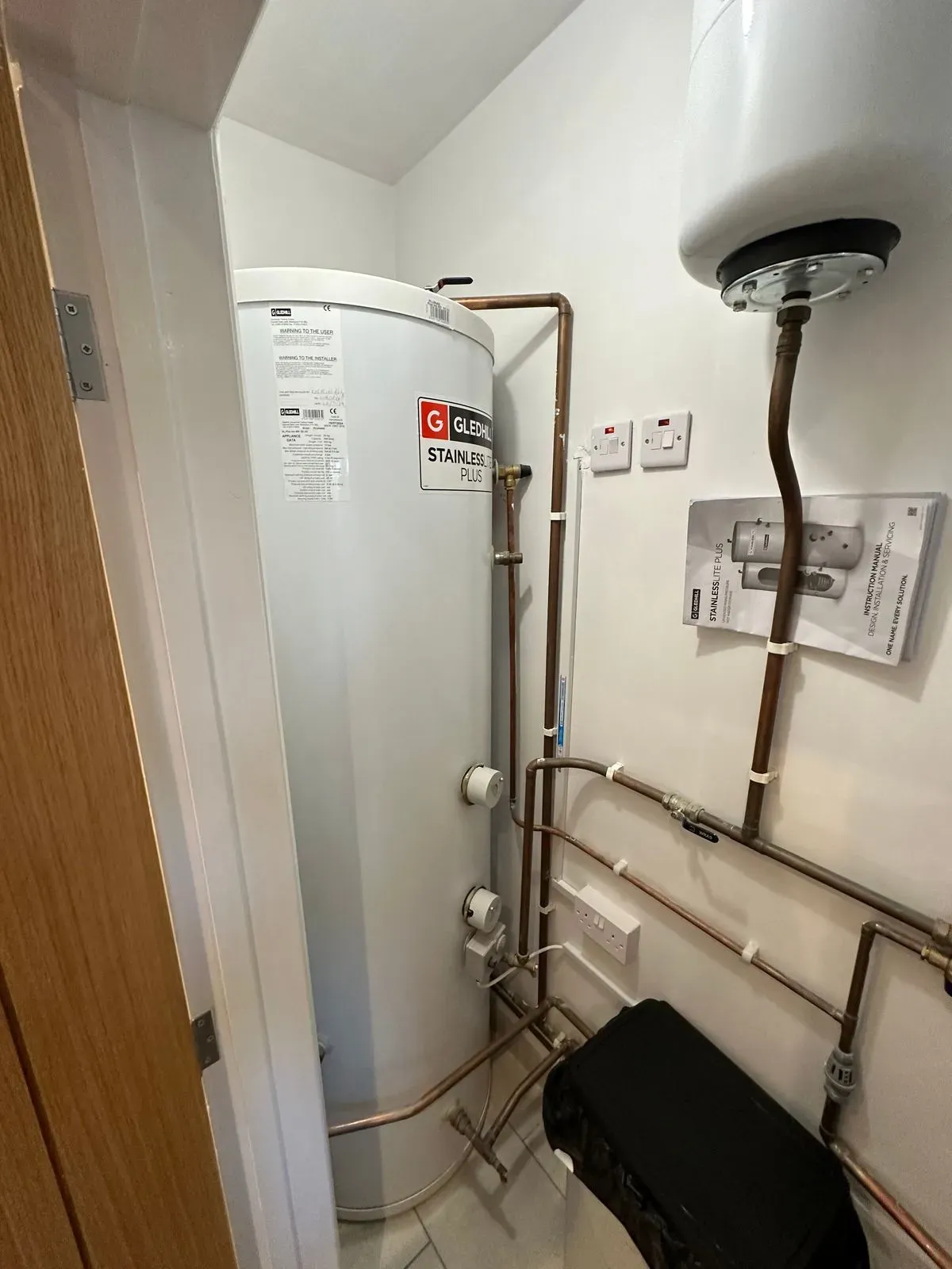 Plumbing image background image