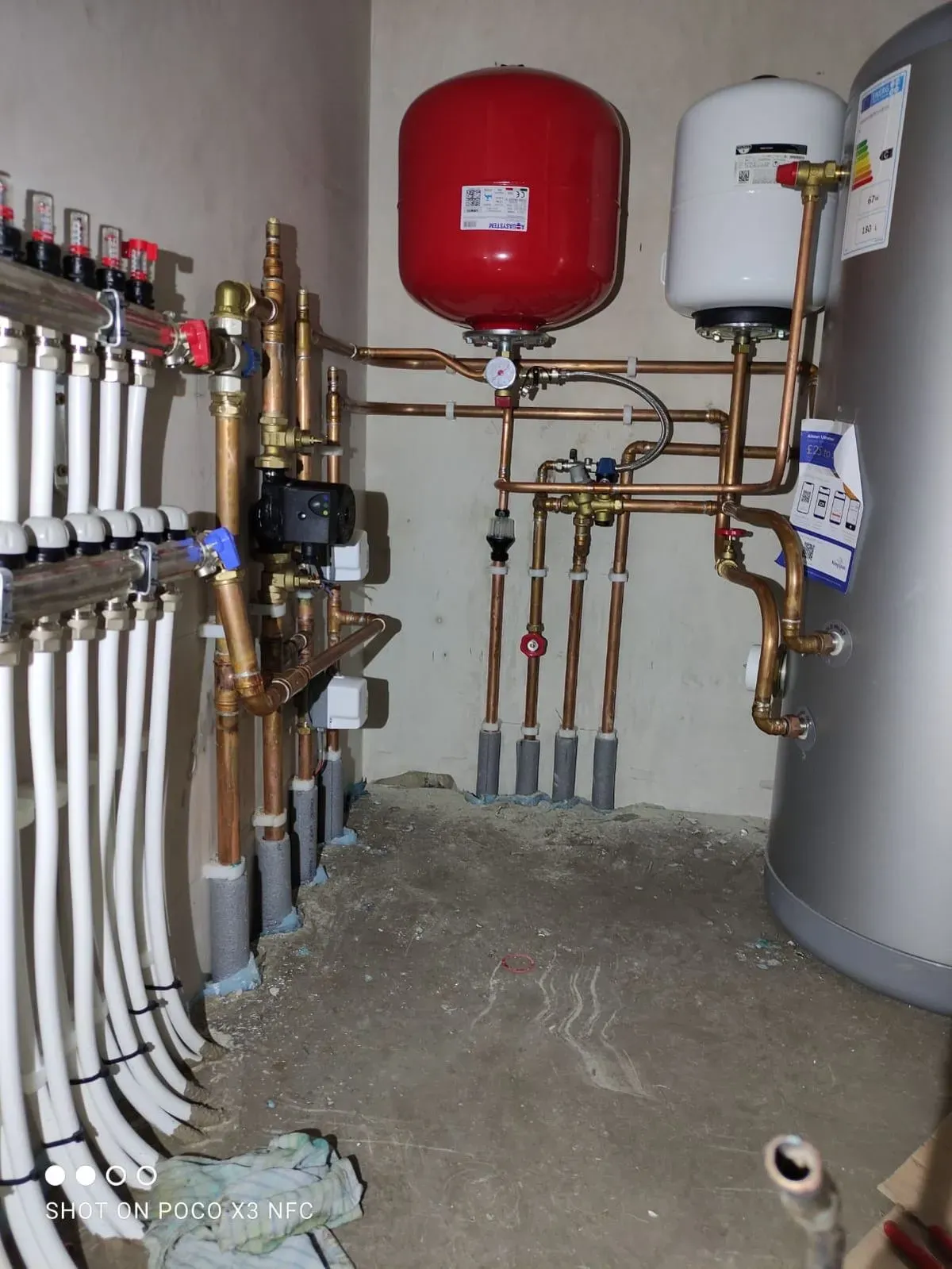 Leak repair image background image