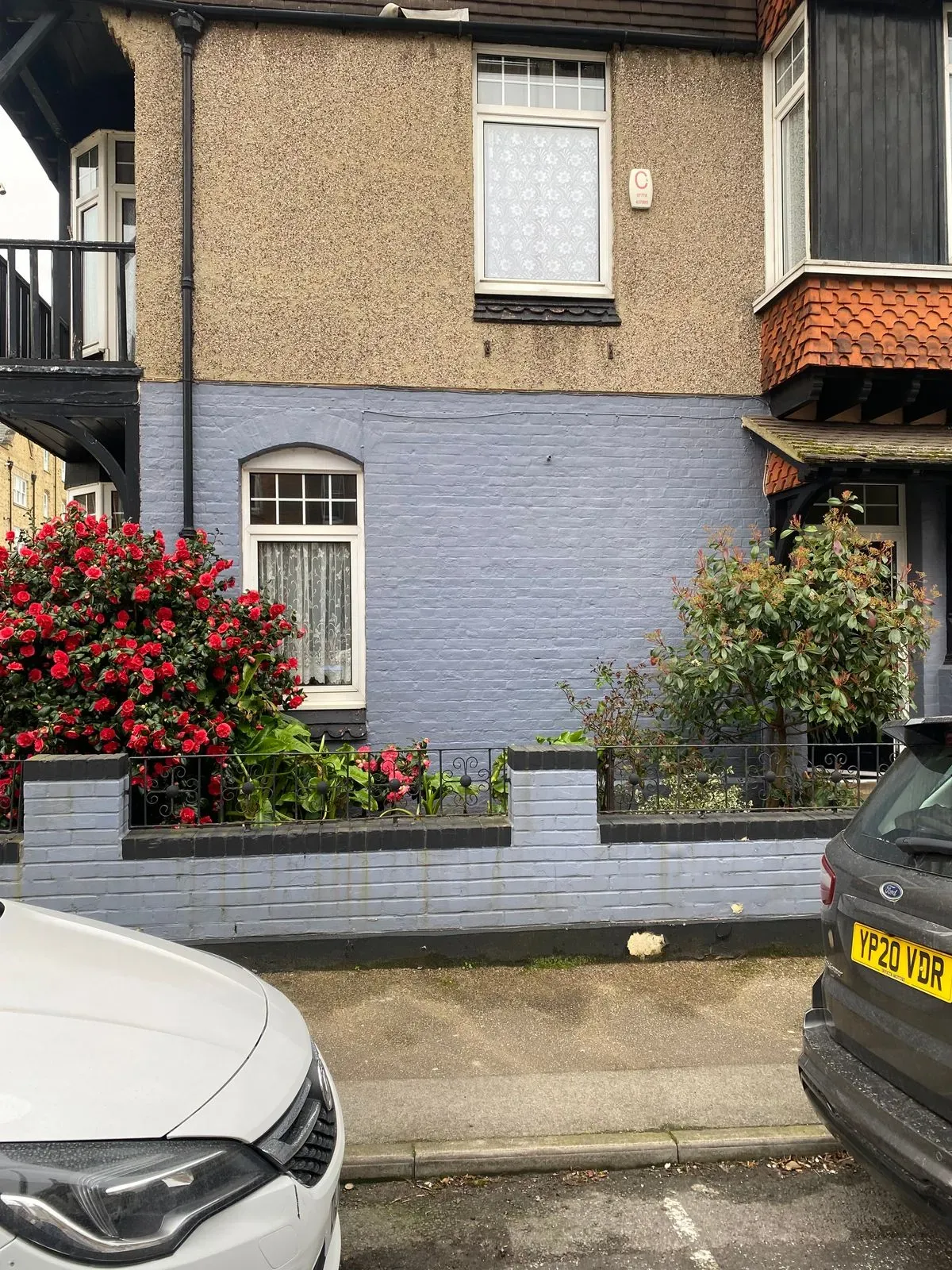 Descriptive text for the image