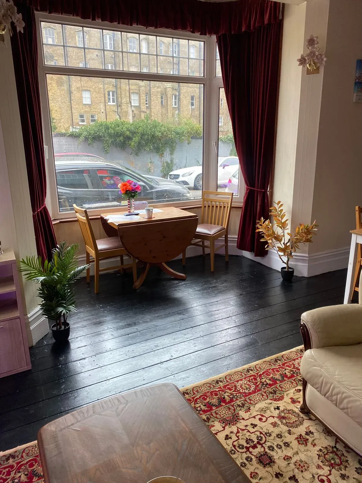 Descriptive text for the image