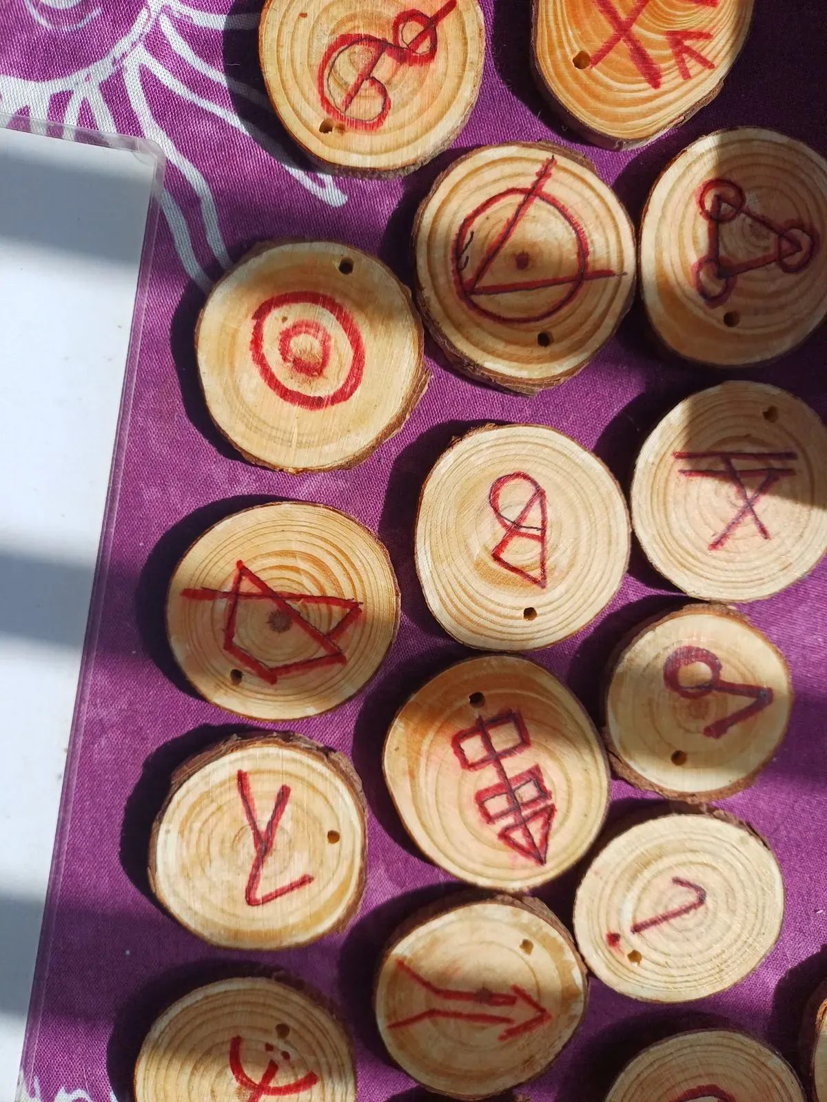 Online video consultations for dice readings image background image