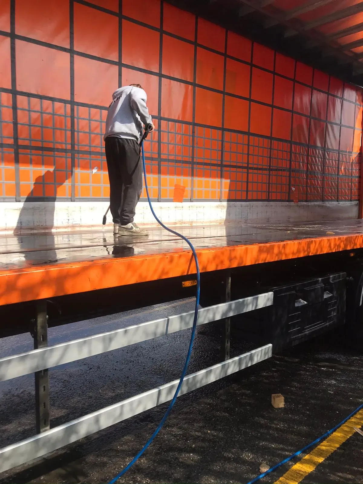 Industrial cleaning image