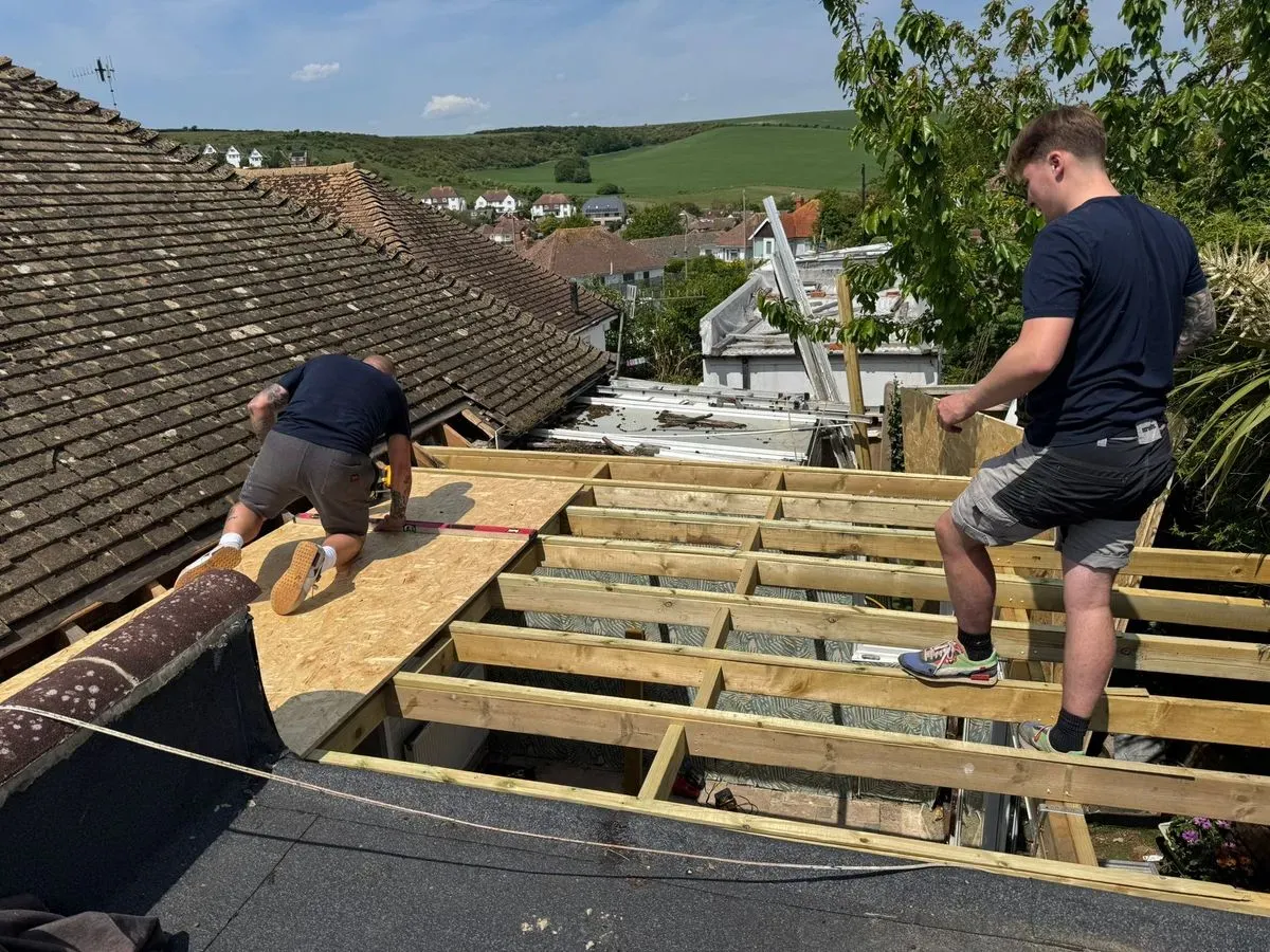 Emergency roof repairs image background image