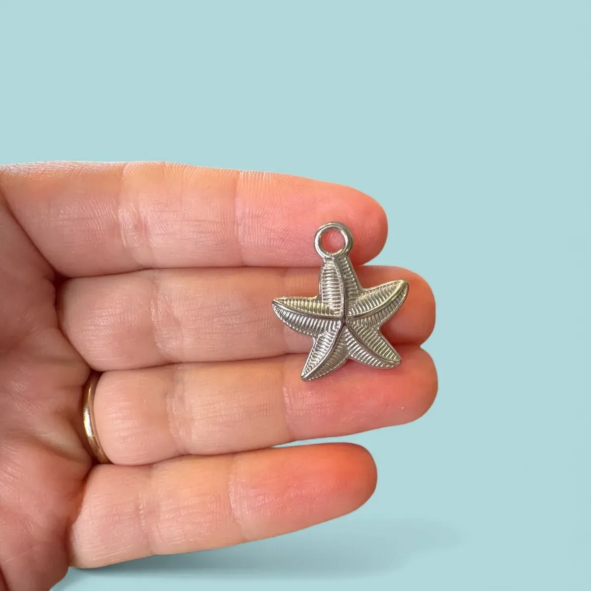 undefined thumbnail image