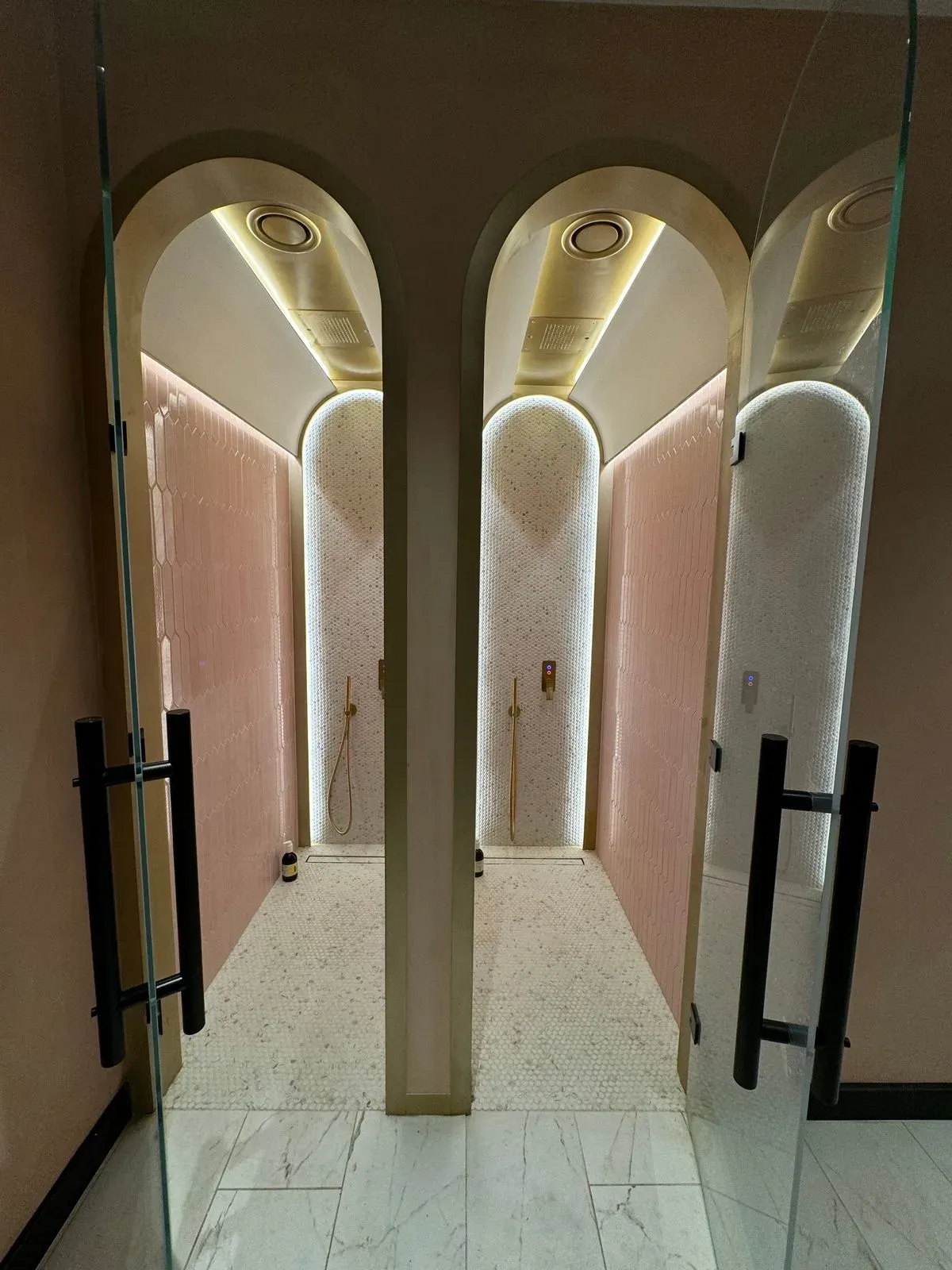 Gallery image 69