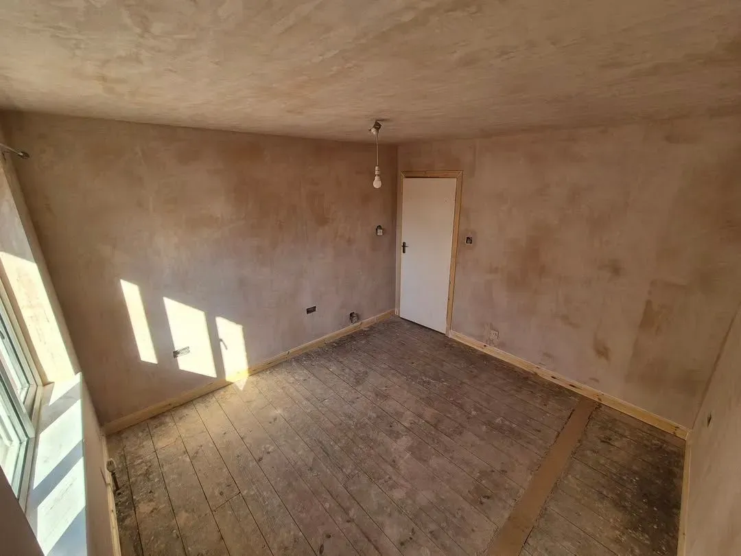 Plastering image