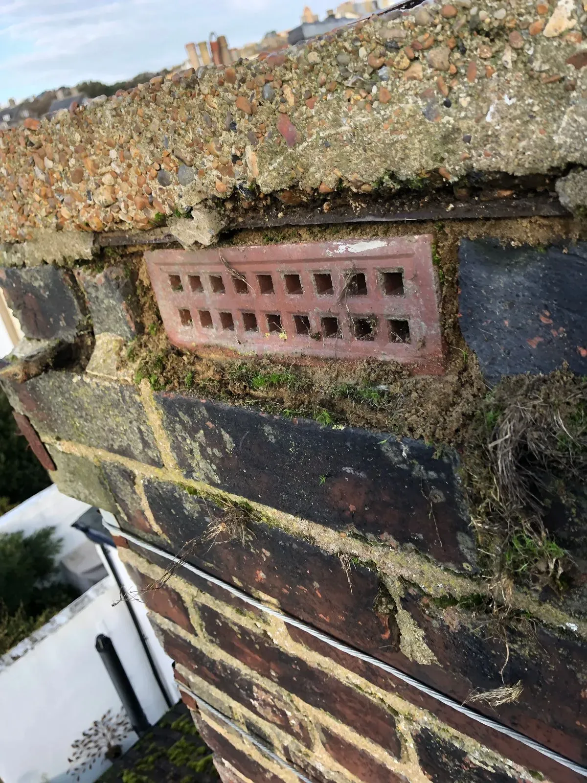 Roof inspection image background image