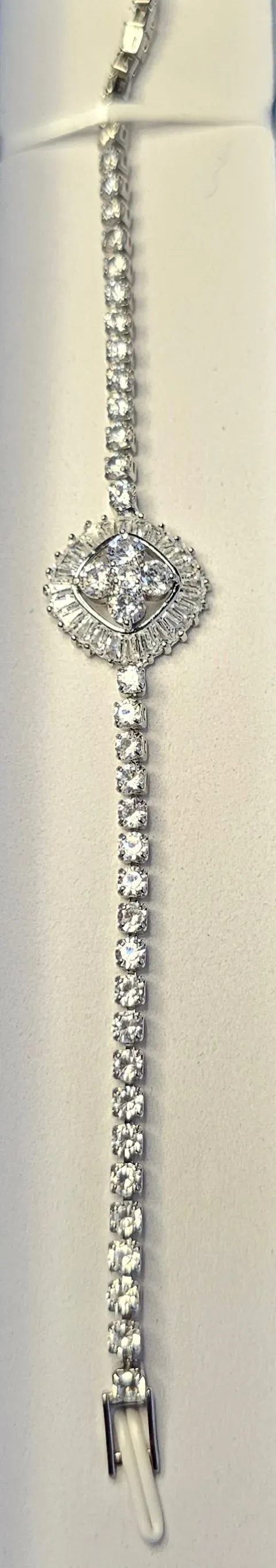 8223996129275-61ggmguz7gmyitdjkw1msl-SILVER-BRACELET-27 thumbnail image