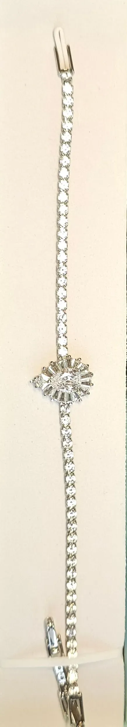 8223996129288-z117hmn0nr6msb3f8f7al-SILVER-BRACELET-13 thumbnail image