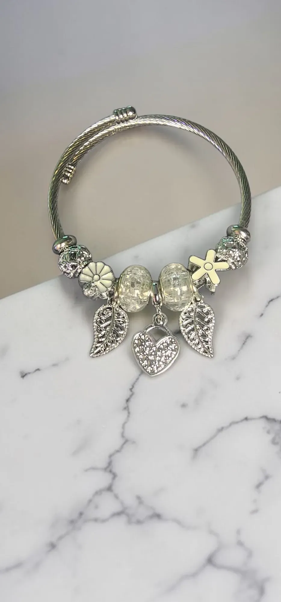8223996882647-szclgfogz7av1osswcgpvj-CHARM-BRACELET-2 thumbnail image