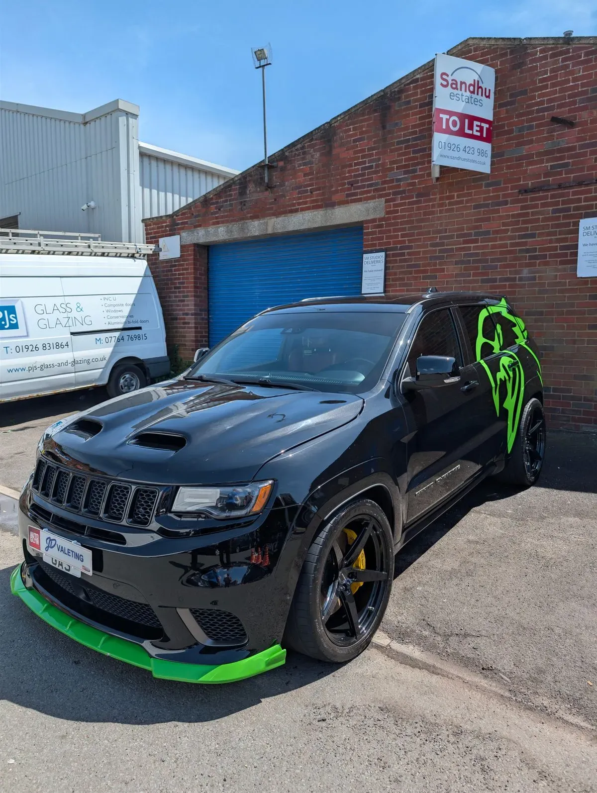 Full detailing package image background image