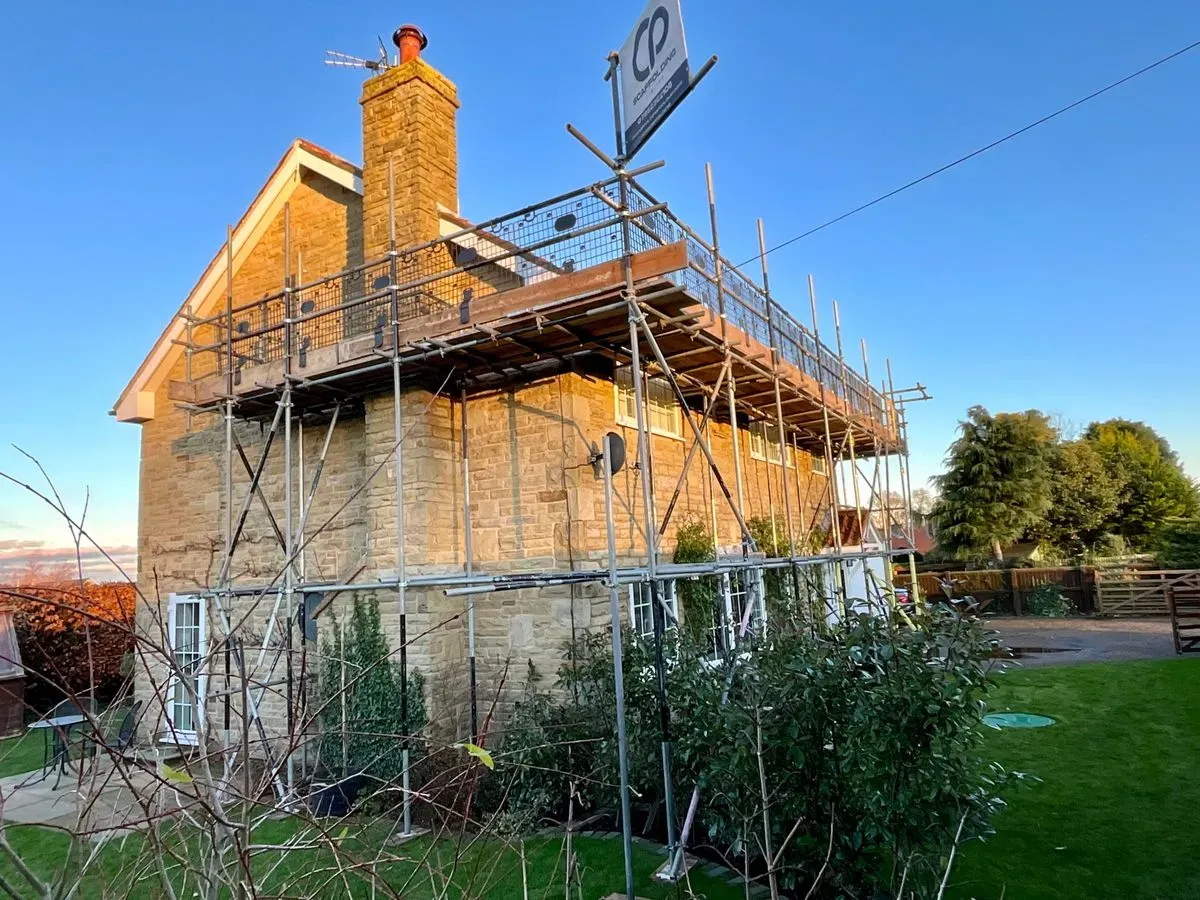 Temporary roof systems image