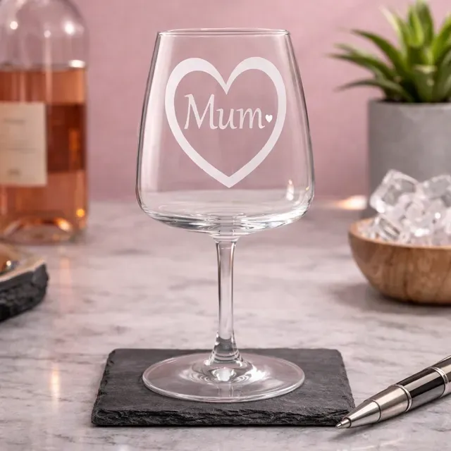 8223909137529-yb46ielybe57la6ct8hqe-personalised-mum-in-a-heart-wine-glass collection background image