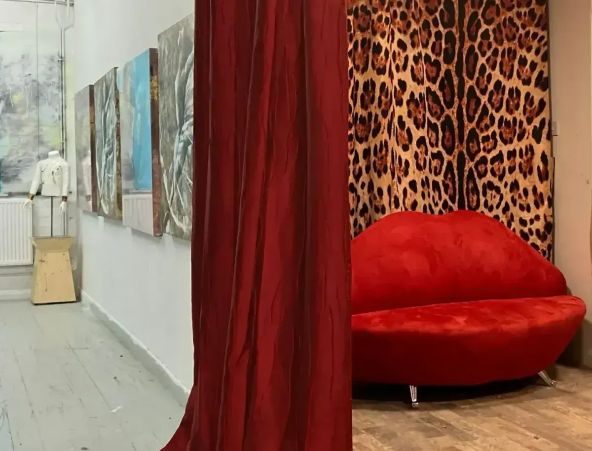 Descriptive text for the image