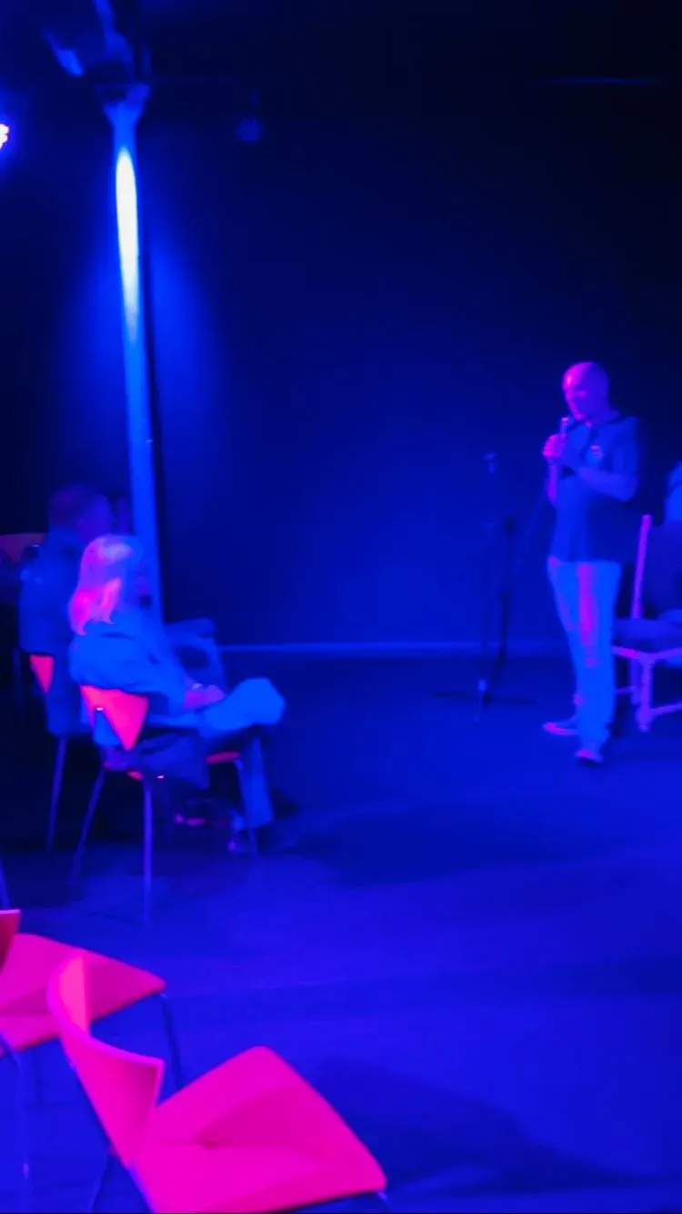 Descriptive text for the image