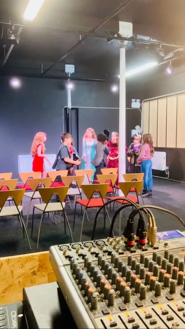 Descriptive text for the image