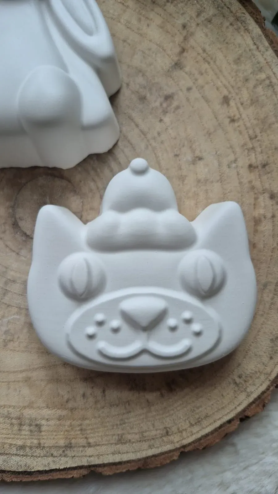 undefined thumbnail image
