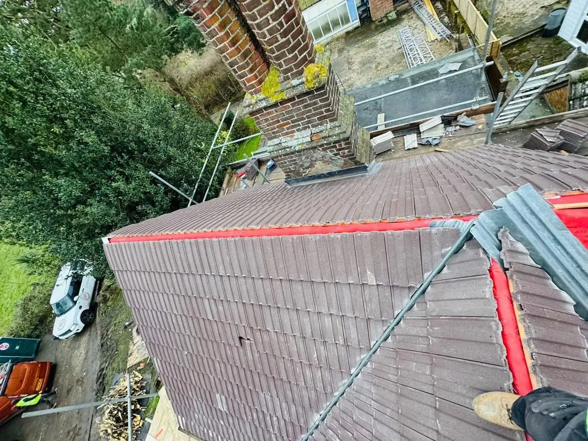 Roof Inspection image background image