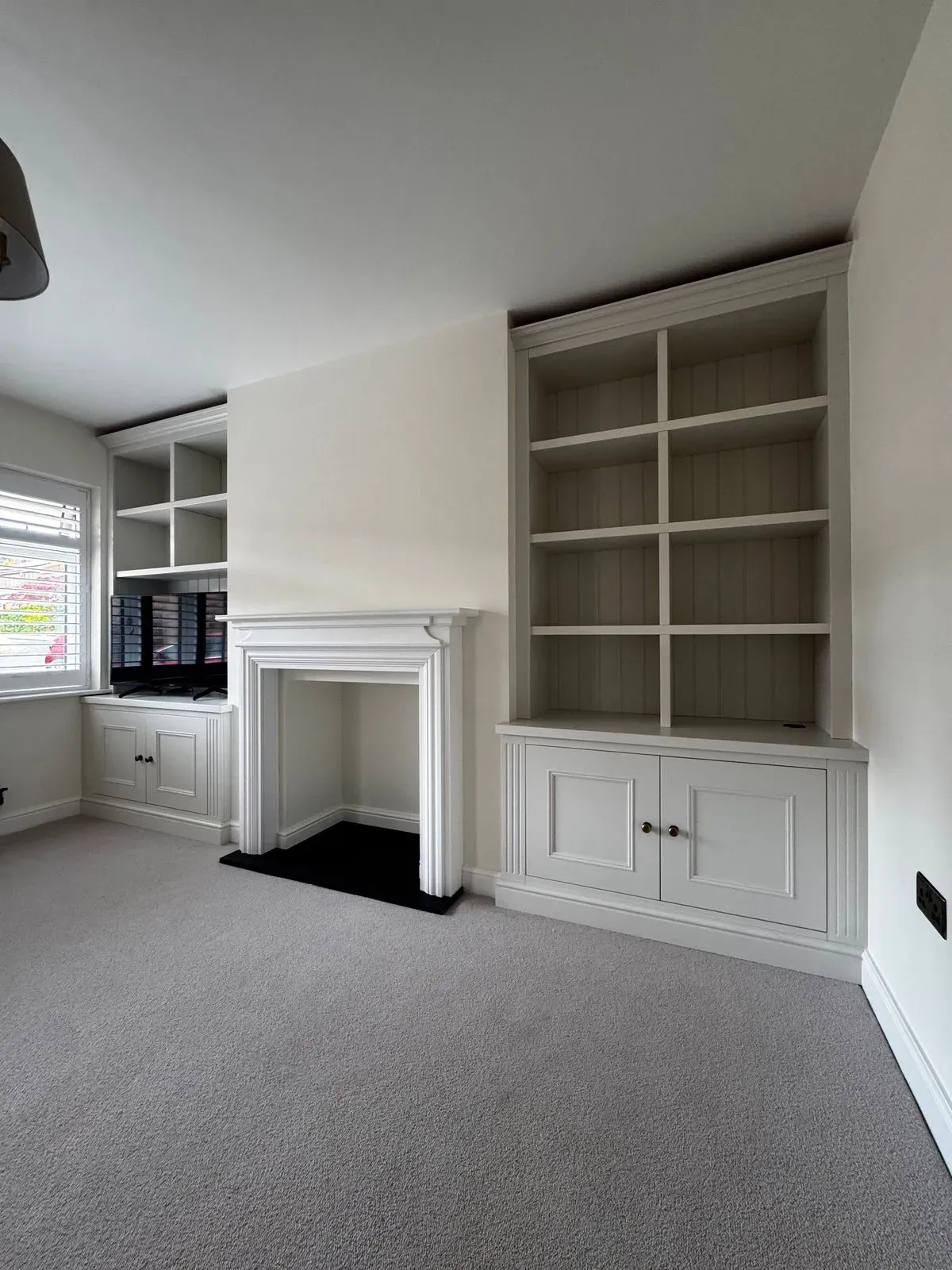 Made-to-Measure Cabinets