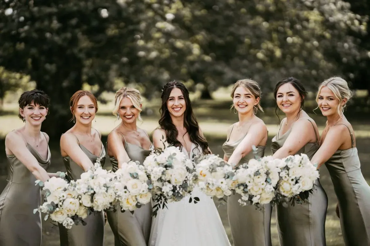 Bouquet arrangements image