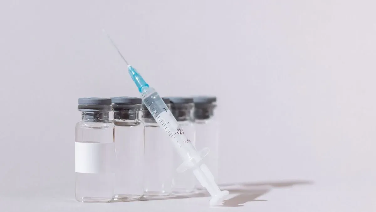 Leeds health fair promoting peptide solutions