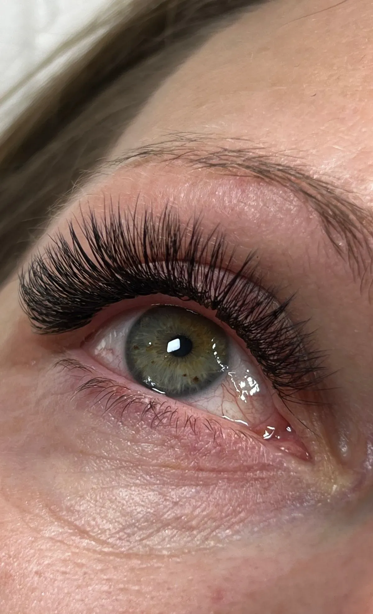 Eyelash Extensions image background image