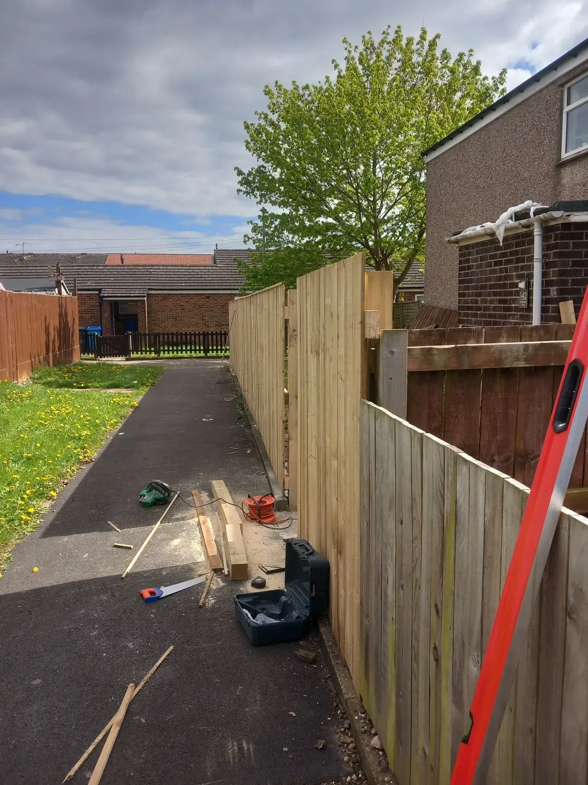 Reliable Roofing and Fencing Solutions