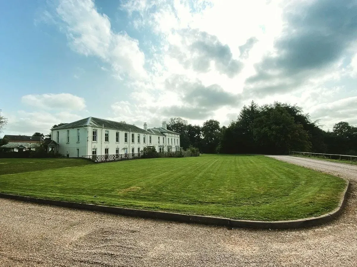 Descriptive text for the image