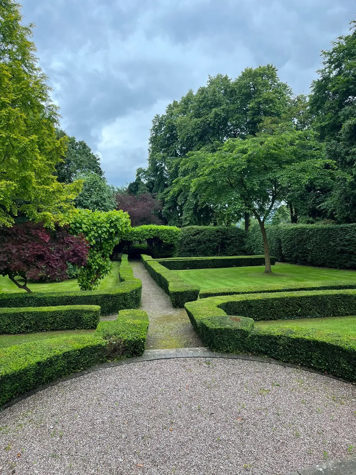 Seasonal garden maintenance image background image