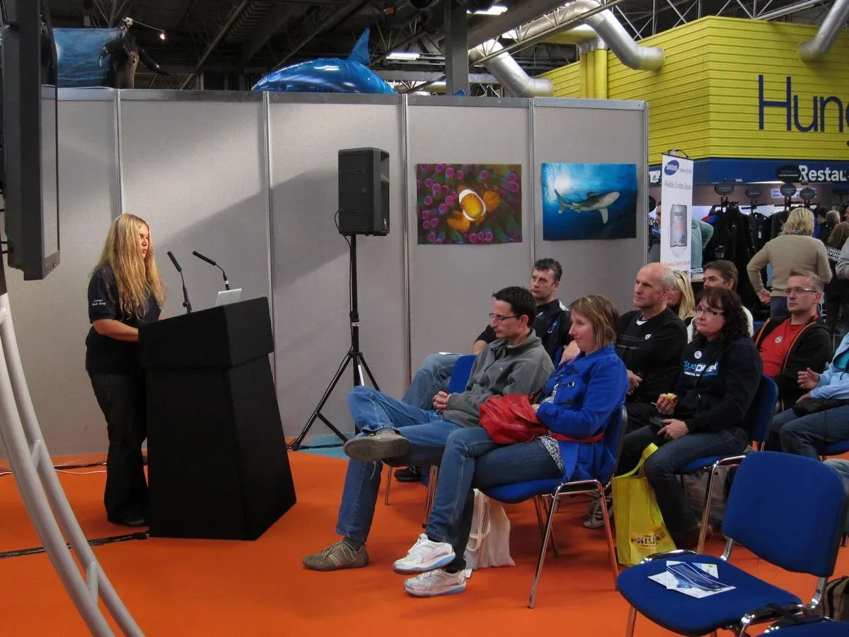 Landscape, Wildlife, Mindful & Underwater Photography Courses, Prints & Gifts, Talks image