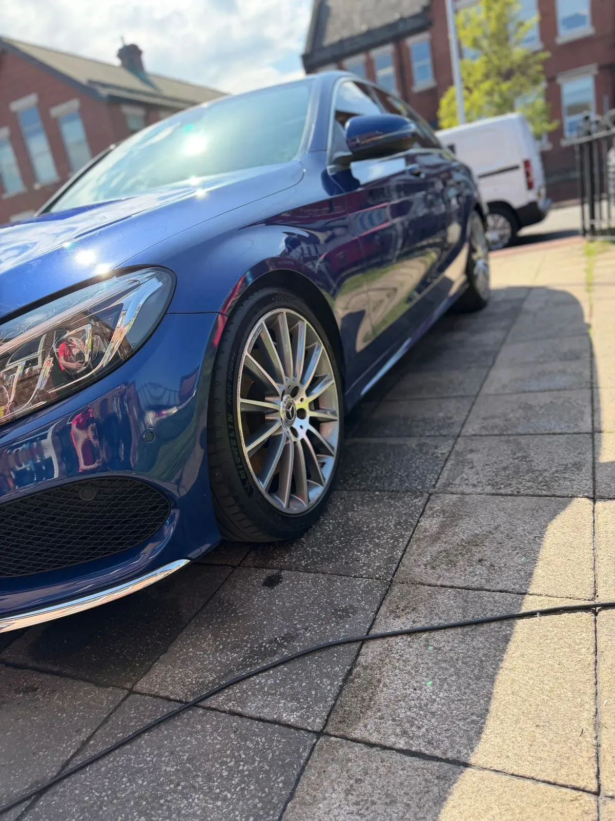 Full valets image background image