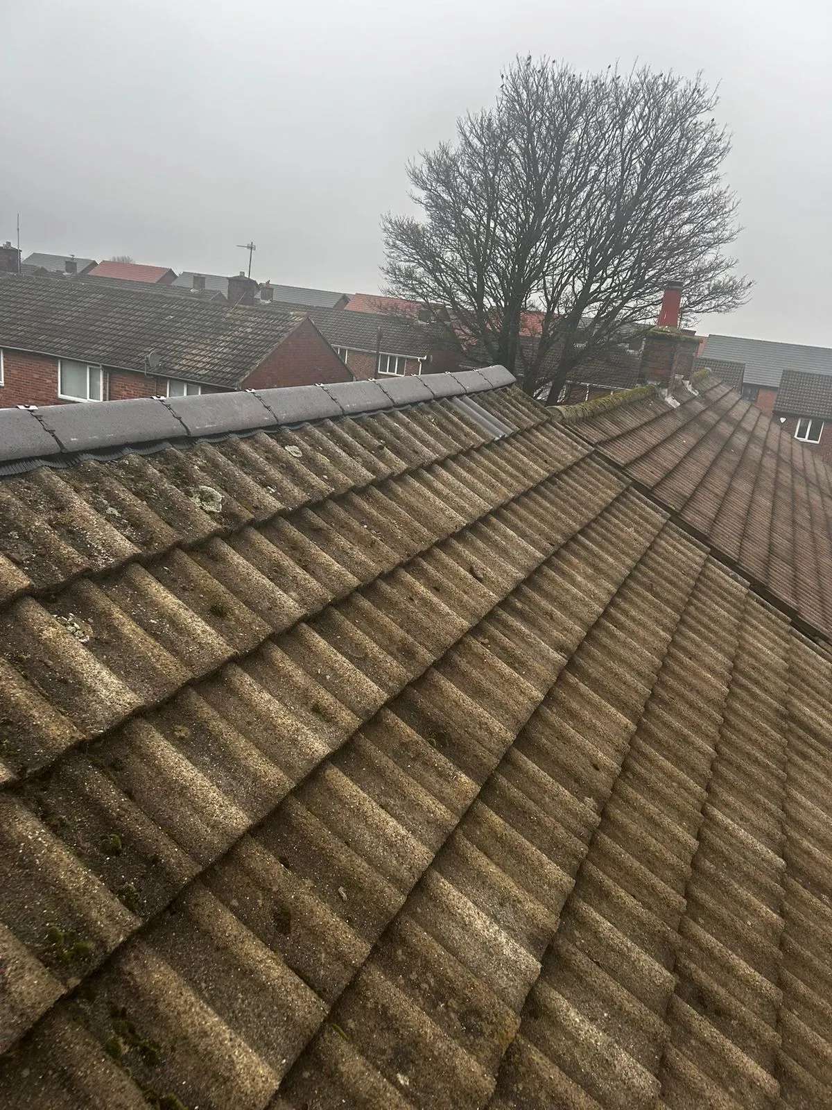 Roof repair image background image
