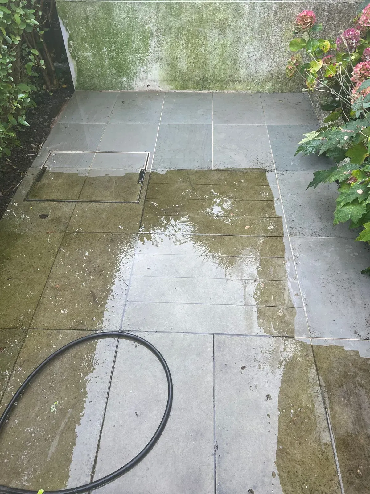 Pressure washing in Ealing