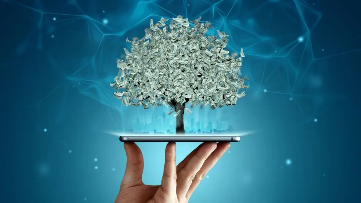 Mentor presenting business strategies to clients in Stirling