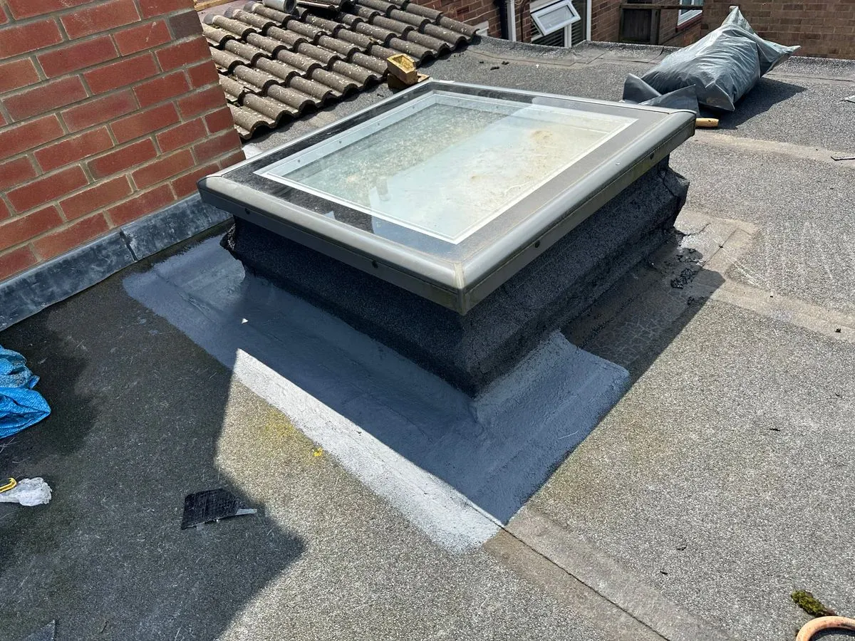 Roof repair image