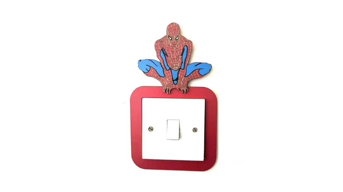 8216596894910-wa407vzbny7al2g803gls-Light-Switch-Frame-Spider-Man-Crouching-down-Handmade-Wooden--2a- thumbnail image