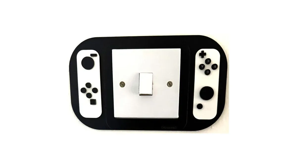 8216650277996-ce1g6m3enqaptg88rx1x3-Light-Switch-Frame-Nintendo-Switch-Handmade-Wooden--1a- thumbnail image