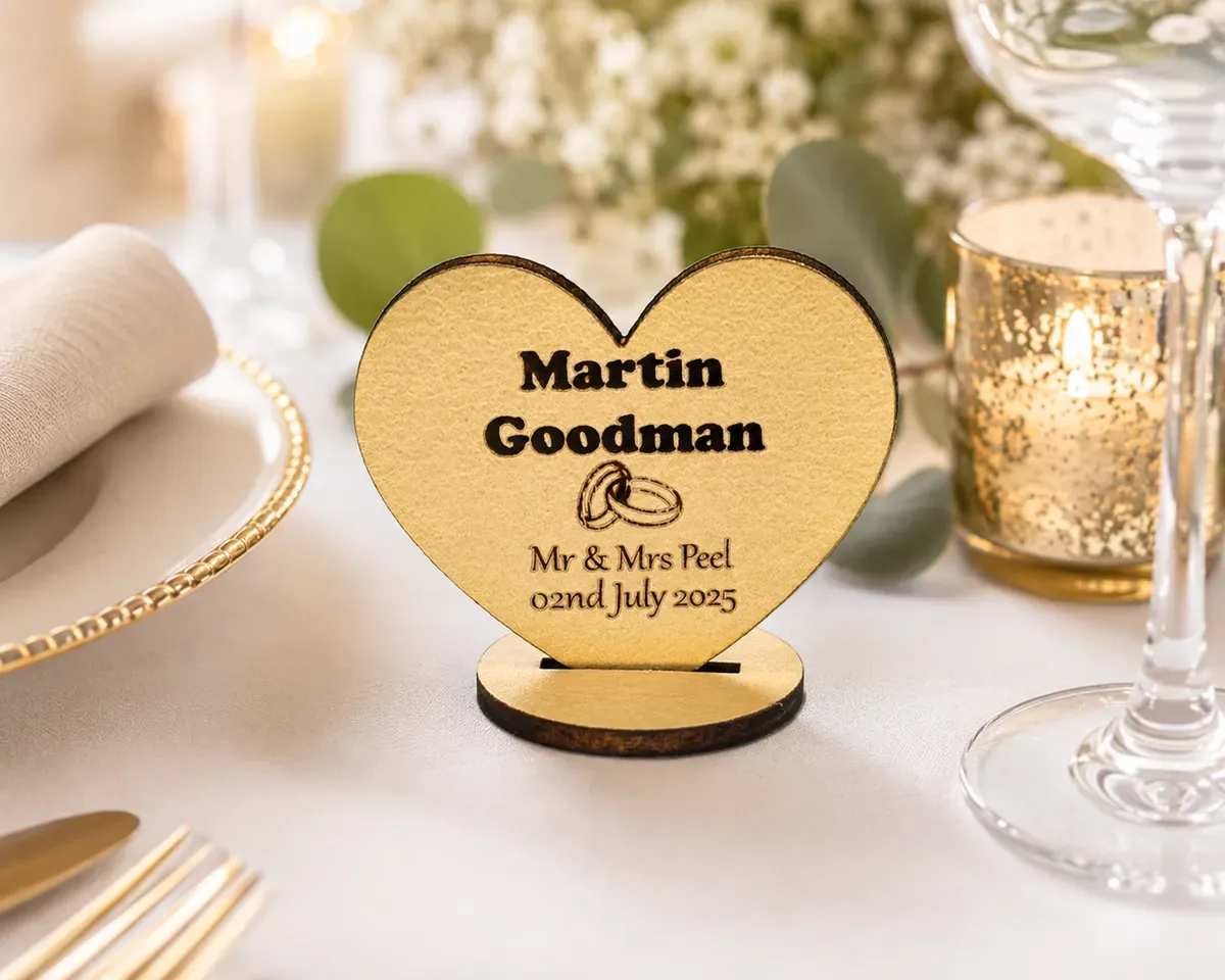 8221602344089-p2vth5bpc5h9flqyiukm-Wedding-place-marker---mock-up thumbnail image