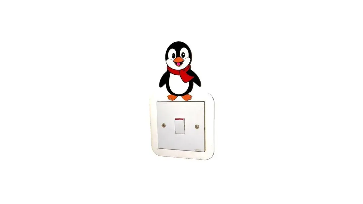 8226786846100-v70fg2at4qoo8d5ze75r4d-Light-Switch-Frame---Penguin---small thumbnail image
