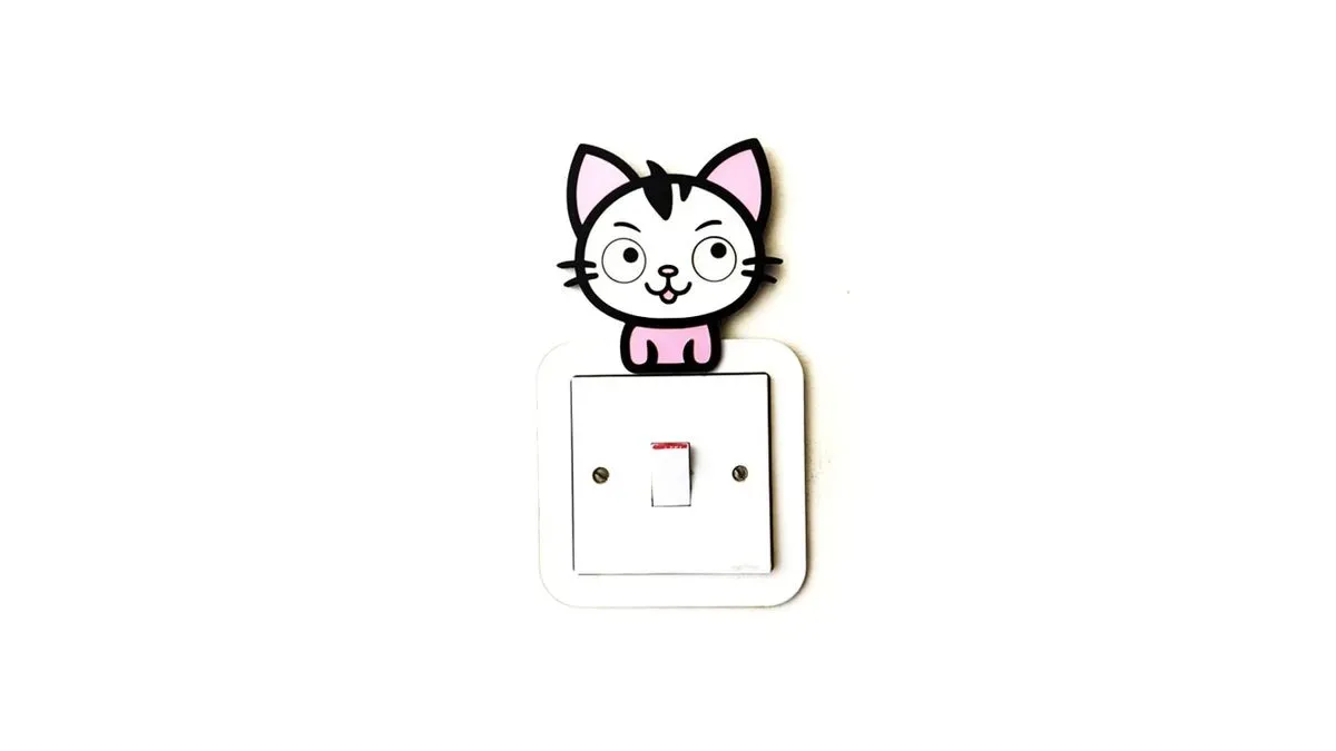 8226787423471-1lg2xsi486sng1y6orfvlj-Light-Switch-Frame---Kitten---small thumbnail image