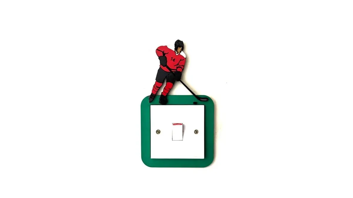 8226834764168-7j5mg4wftiwwa9i3il4f5b-Light-Switch-Frame---Ice-Hockey---small thumbnail image