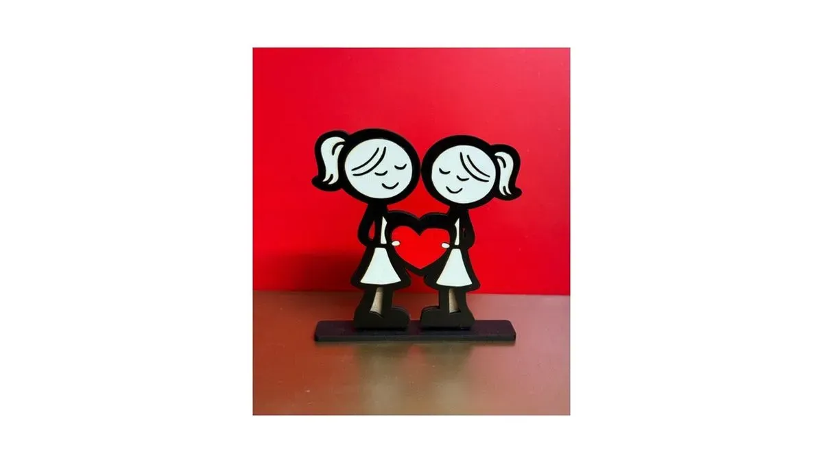 Valentines Couples Desktop figure 1 - small thumbnail image