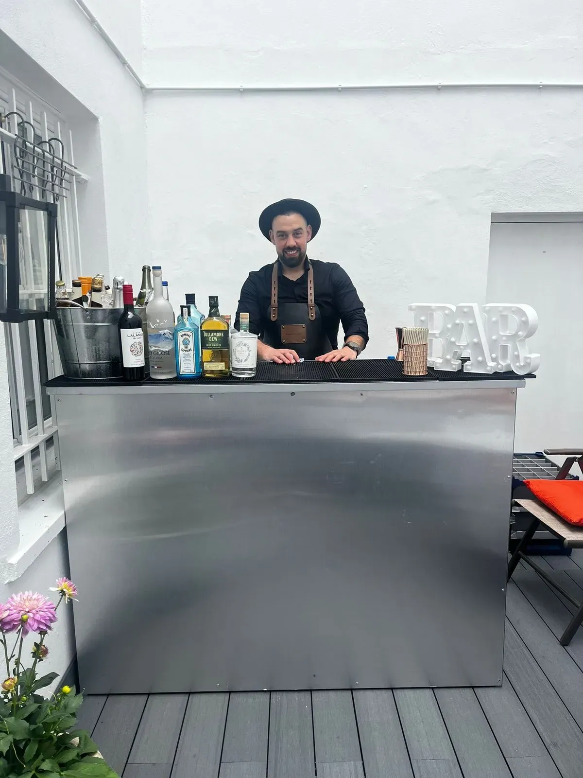 Descriptive text for the image