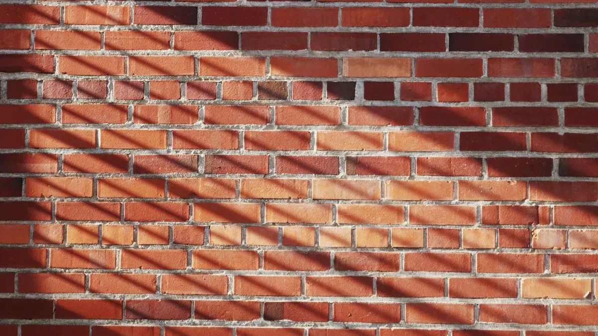 Washington residential property with reinforced mortar joints