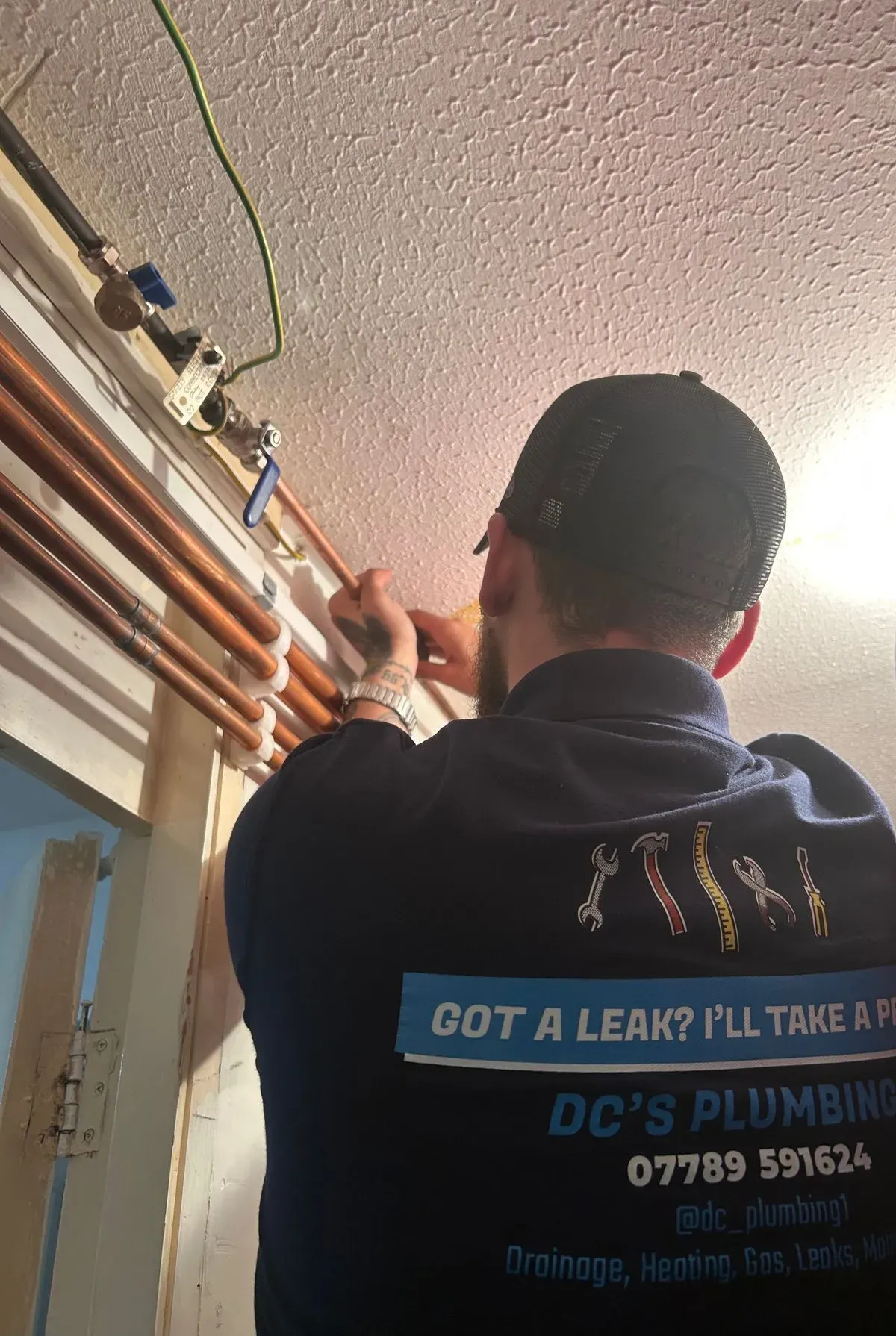 Leak repair image background image