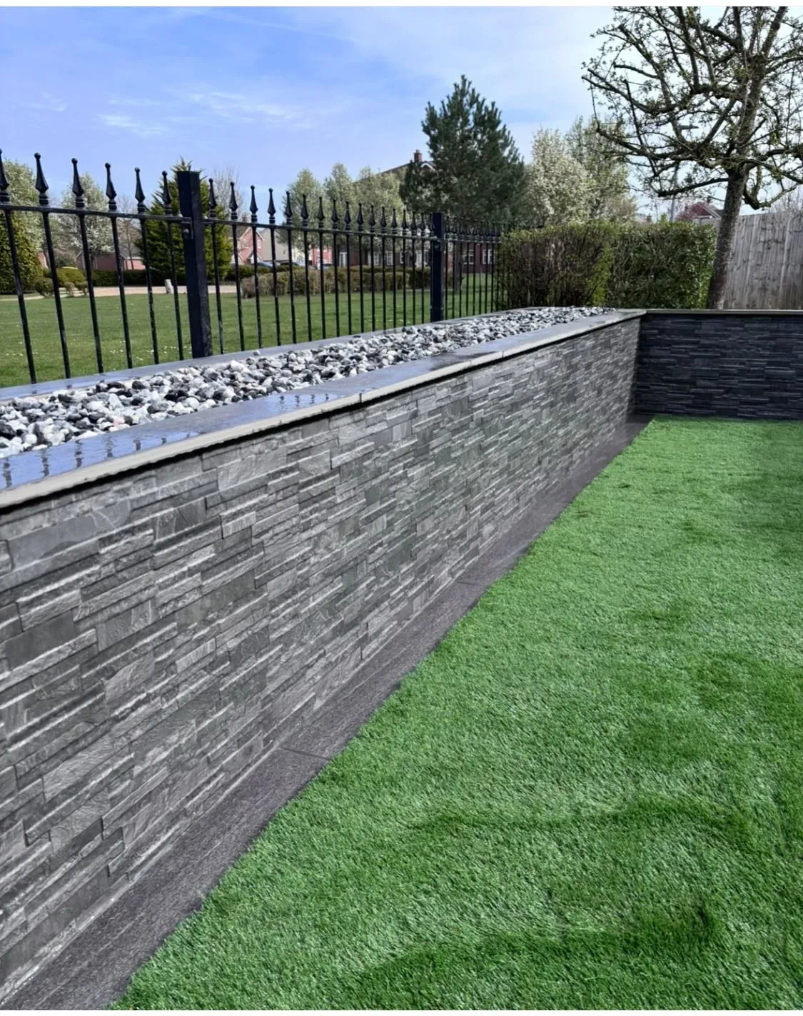 Porcelain cladding  background image