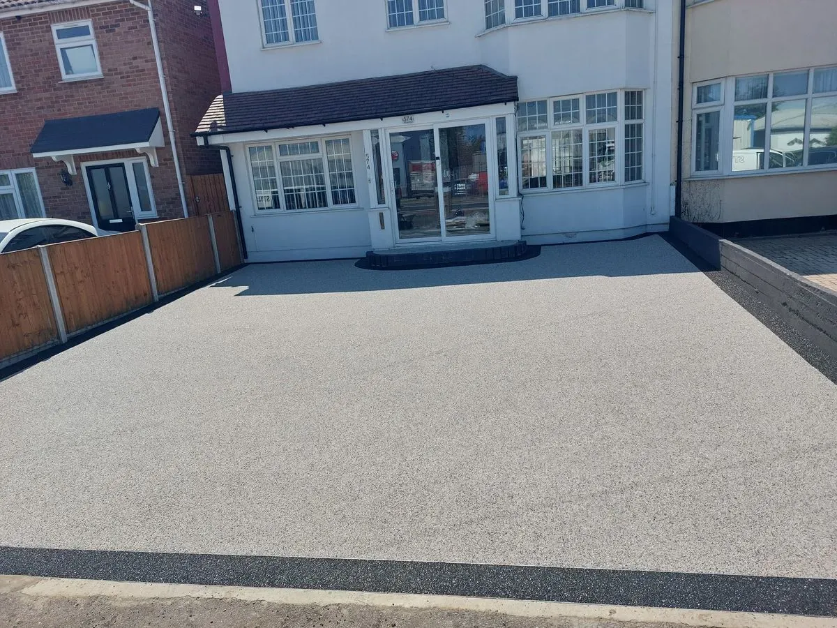 Resin bound gravel image background image