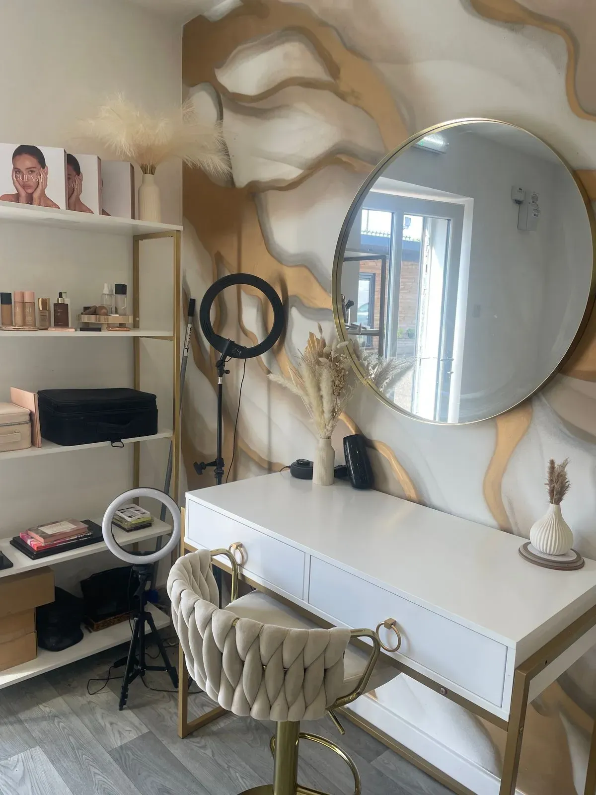 Transform Your Look with Professional Aesthetics