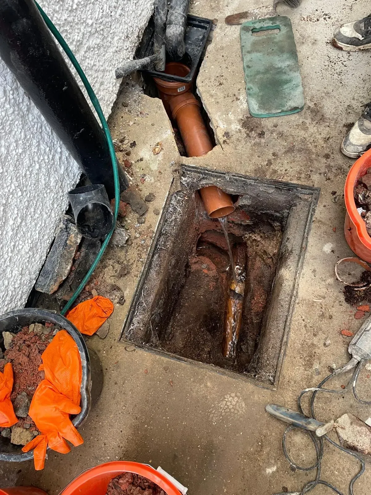 Emergency Drain Unblocking